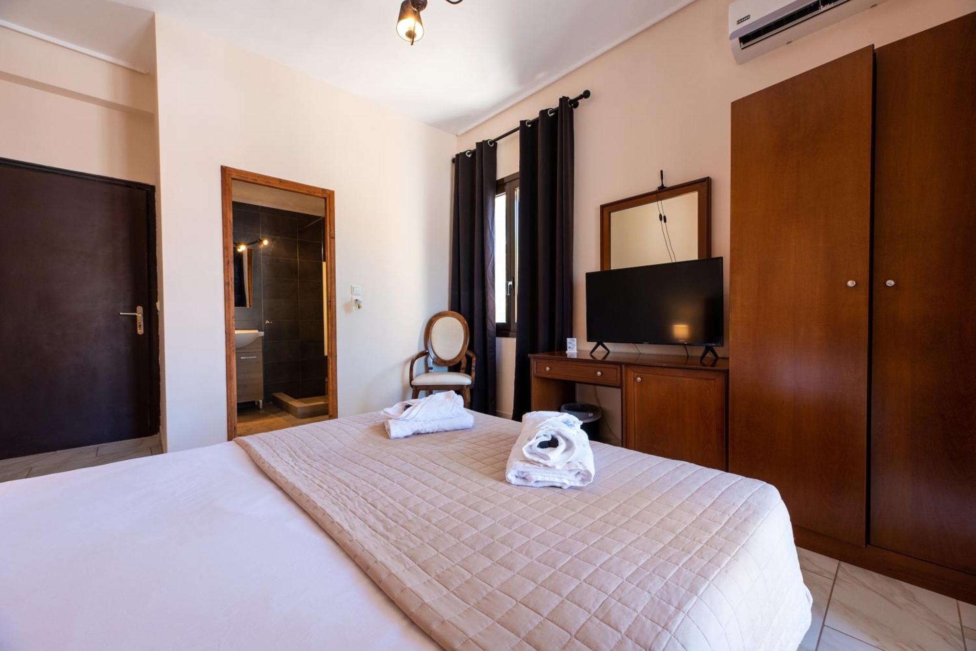 Stone Palace Hotel Near Athen'S Airport Free Shuttle From And To Athen'S Airport Spáta Eksteriør billede