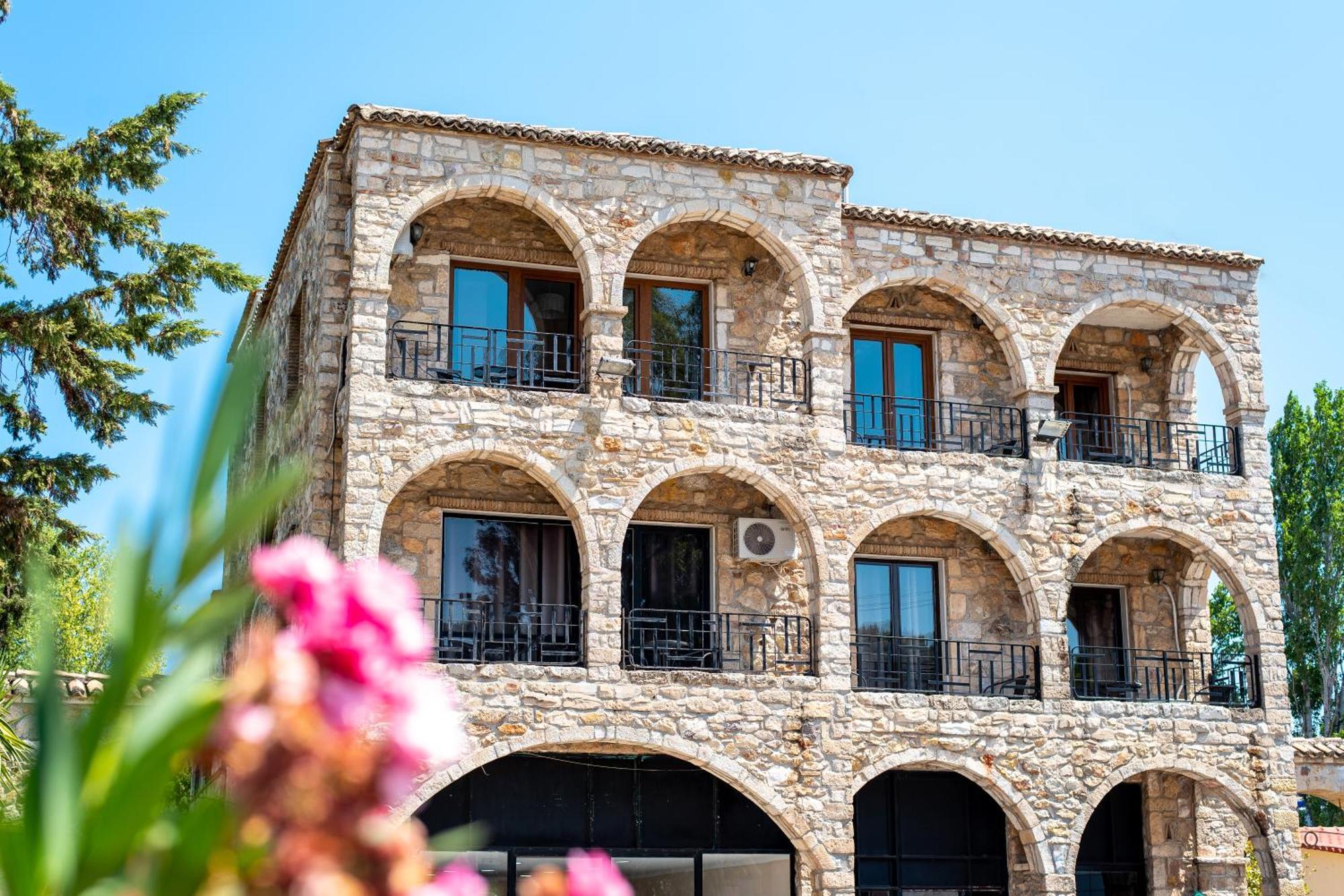 Stone Palace Hotel Near Athen'S Airport Free Shuttle From And To Athen'S Airport Spáta Eksteriør billede