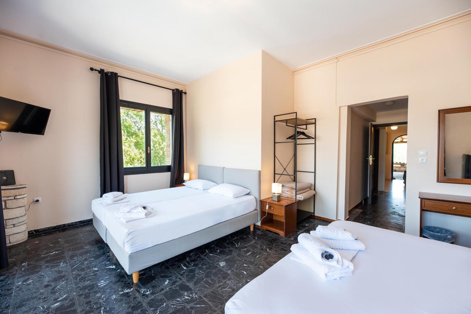 Stone Palace Hotel Near Athen'S Airport Free Shuttle From And To Athen'S Airport Spáta Eksteriør billede