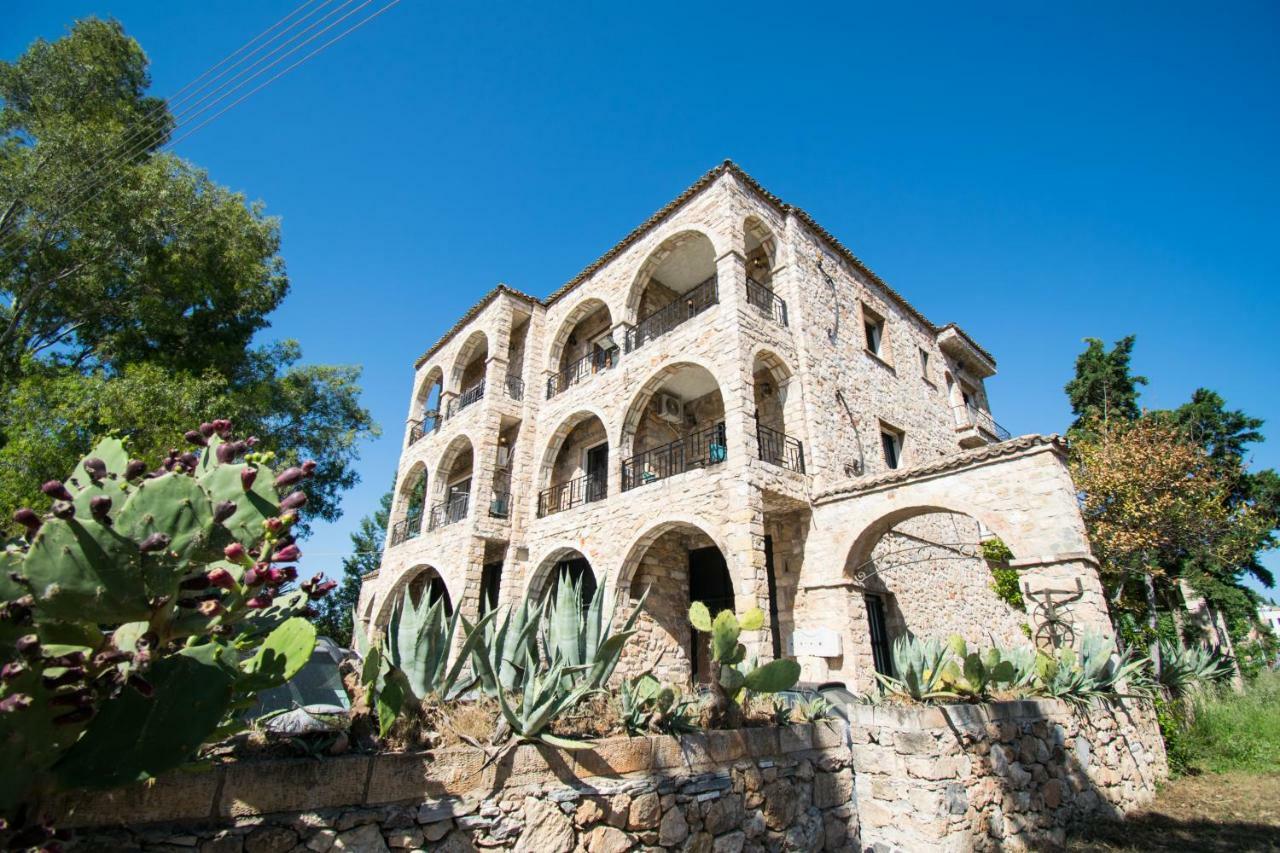 Stone Palace Hotel Near Athen'S Airport Free Shuttle From And To Athen'S Airport Spáta Eksteriør billede